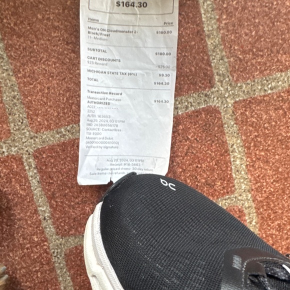 Men’s size 11 M  ON cloudmaster two – black/ frost - Picture 2 of 2